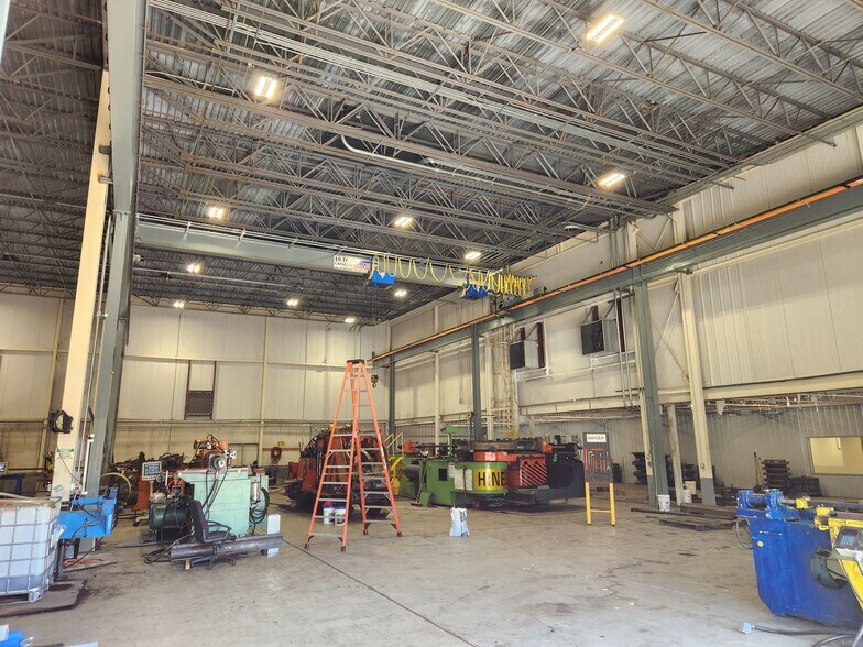 More Photos Of 6551 Moffett Rd, Mobile Industrial For Lease