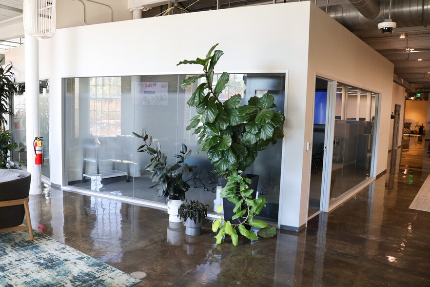 More Photos Of 800 Taylor St, Durham Office For Sale