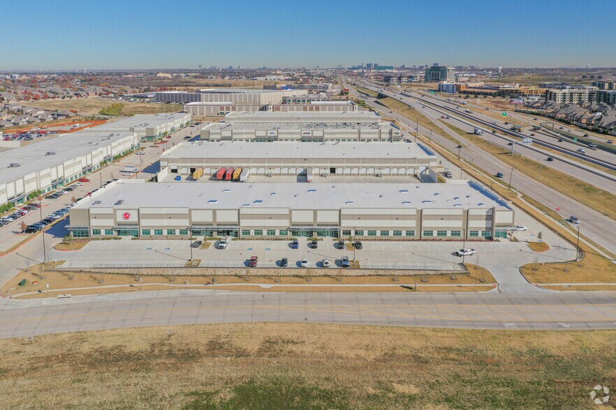 More Photos Of 2701 E State Highway 121, Lewisville Warehouse For Lease