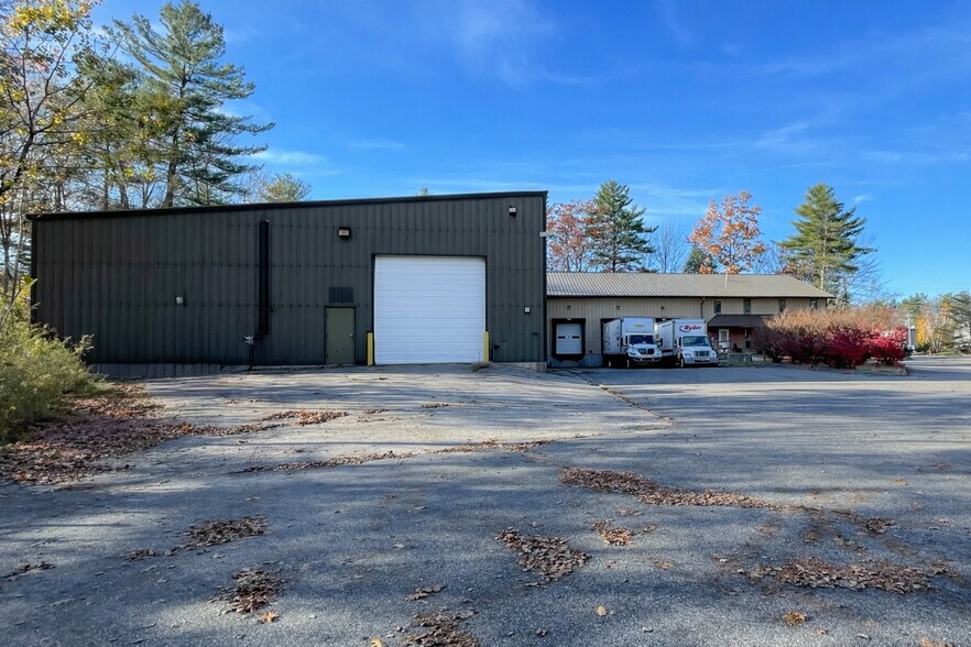 Primary Photo Of 95 Evergreen Dr, Portland Warehouse For Lease