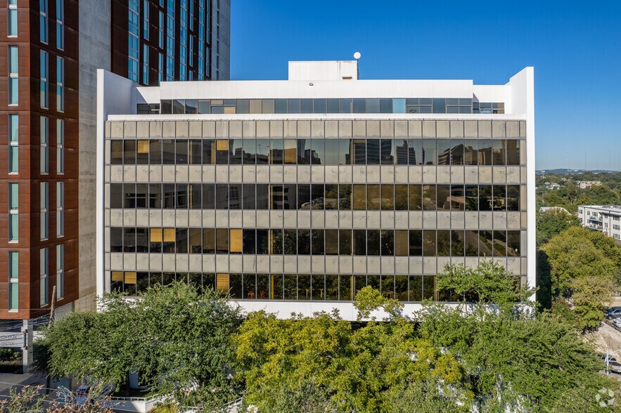 More Photos Of 812 San Antonio St, Austin Office For Lease
