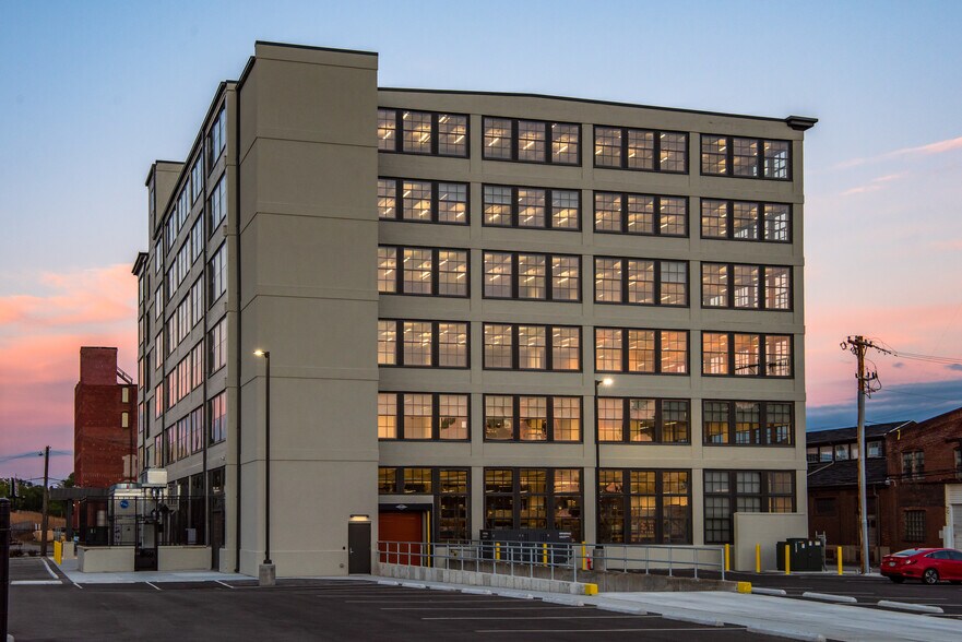 More Photos Of 15 McDonough St, Dayton Office For Lease