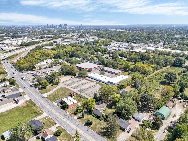 More Photos Of 799 N Hague Ave, Columbus Warehouse For Lease