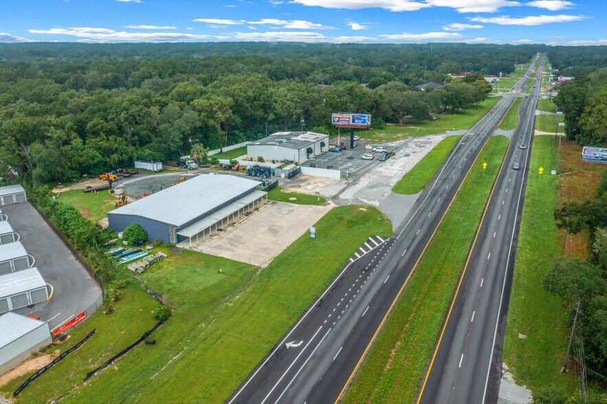 More Photos Of 9732 SE US Highway 441, Belleview Warehouse For Lease