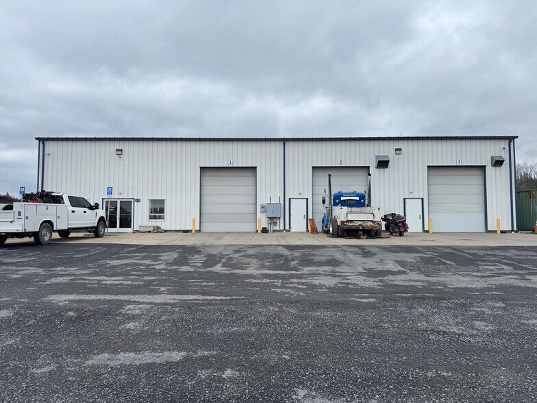 More Photos Of 345 Estep Rd, Stephens City Service For Sale