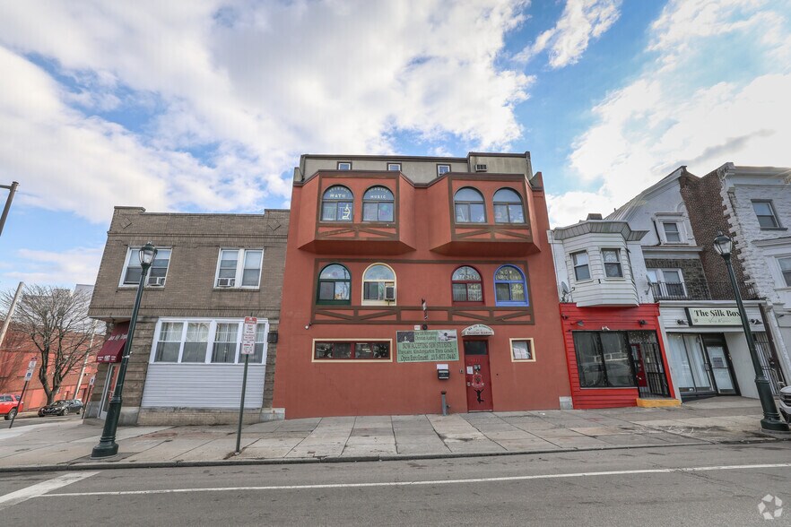 Primary Photo Of 1993 N 63rd St, Philadelphia Office For Sale