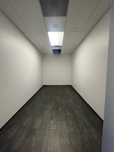 More Photos Of 260 SW Natura Ave, Deerfield Beach Office For Sale