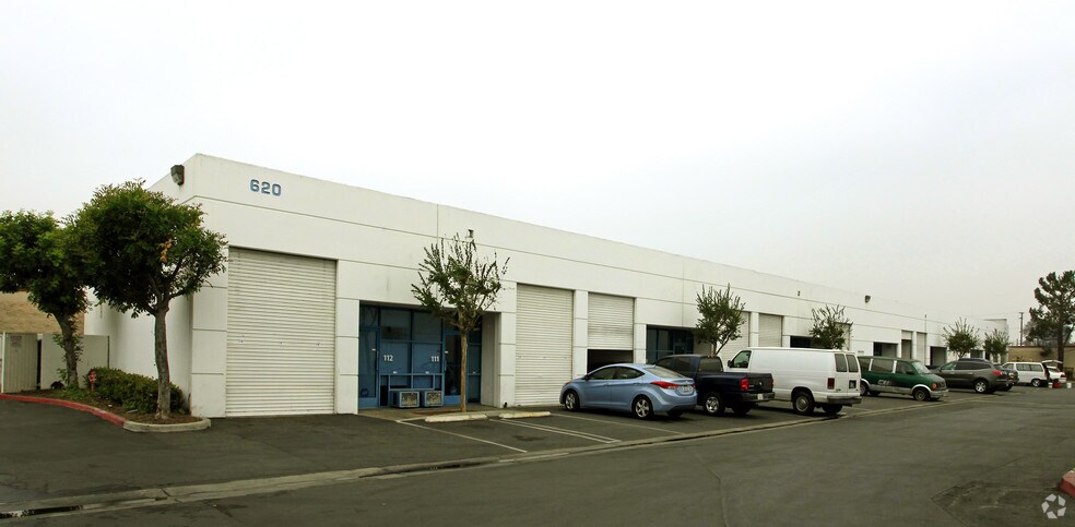 More Photos Of 600 S Grand Ave, Santa Ana Unknown For Lease