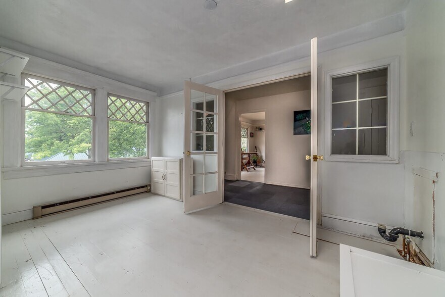 More Photos Of 354 W 6th Ave, Eugene Storefront Retail Office For Sale