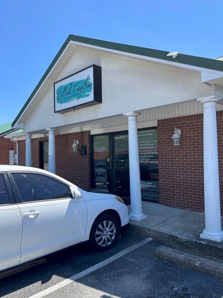 More Photos Of 925 S Church St, Murfreesboro Coworking Space