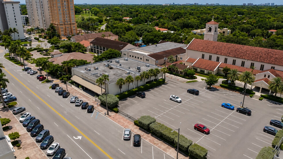 More Photos Of 555 Biltmore Way, Coral Gables Medical For Sale