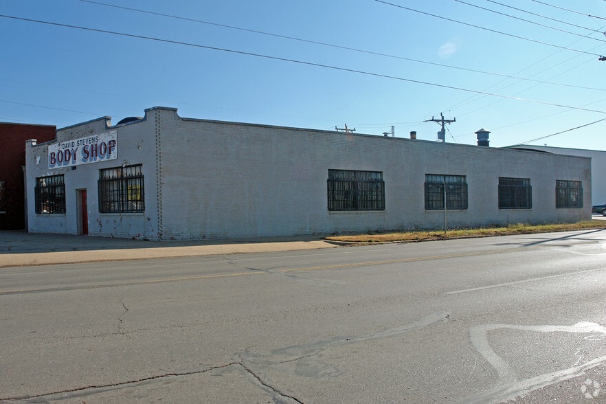 More Photos Of 220 N Western Ave, Oklahoma City Service For Sale