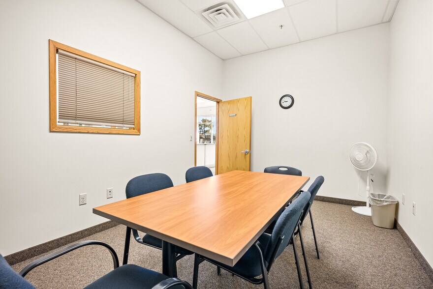 More Photos Of 2570 Gracie Dr, Baldwin Unknown For Lease