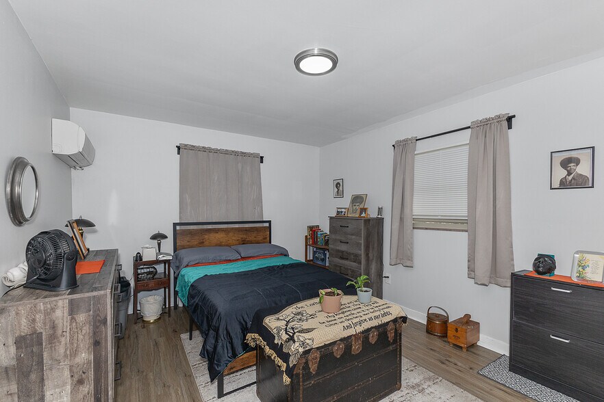 More Photos Of 6914 Montgomery Rd, Cincinnati Apartments For Sale