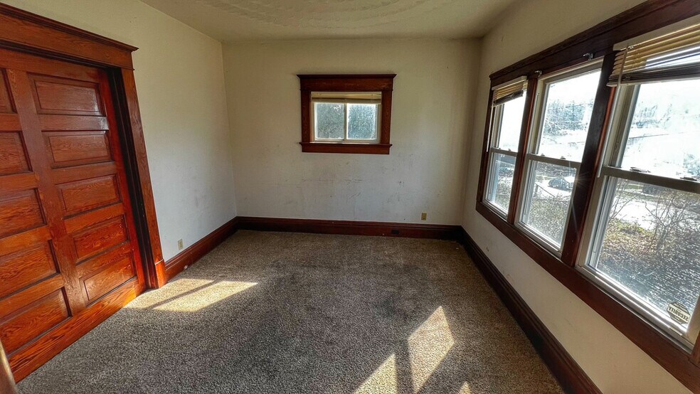 More Photos Of 499 Gage St, Akron Apartments For Sale