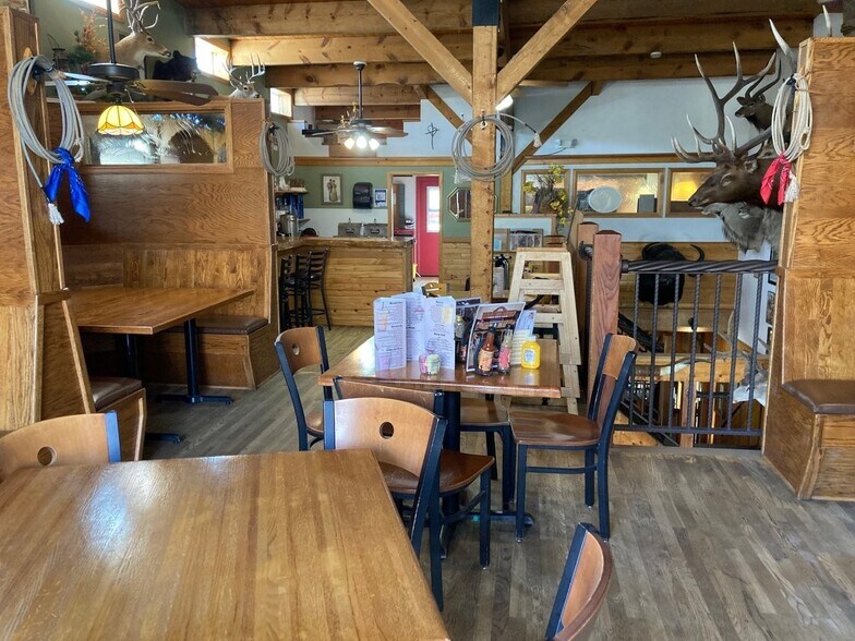 More Photos Of 123 N Lena St, Ridgway Restaurant For Sale