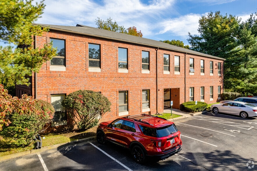 Primary Photo Of 875 Centerville Rd, Warwick Business Park For Sale
