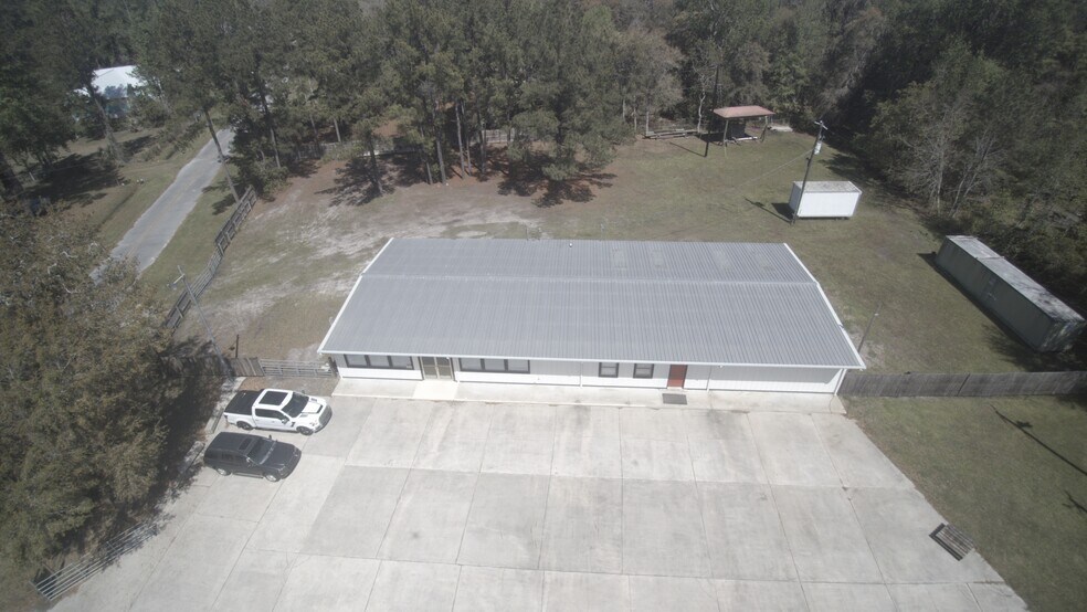 More Photos Of 6523 Harrietts Bluff Rd, Woodbine Freestanding For Sale