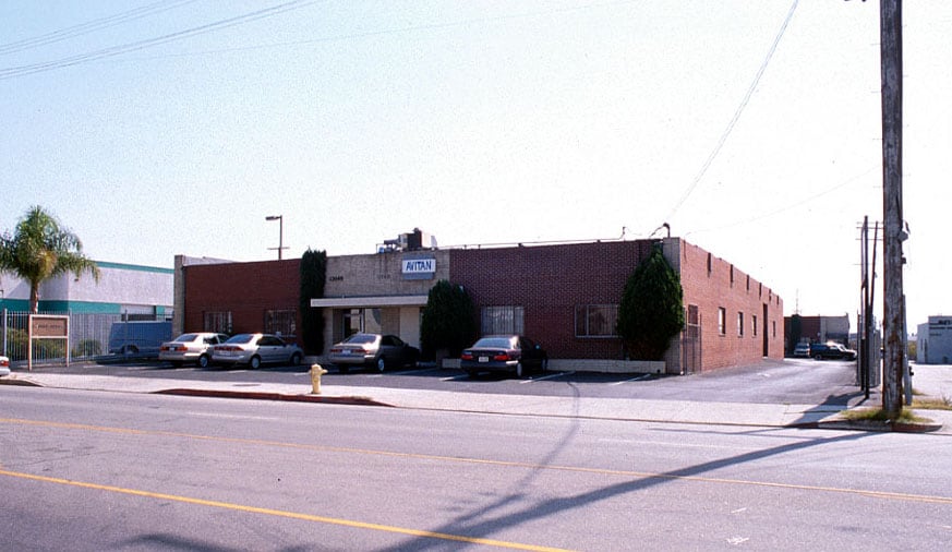 More Photos Of 13148 Saticoy St, North Hollywood Warehouse For Lease