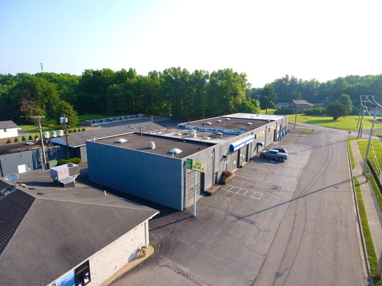 More Photos Of 2821 Garland St, Niles Auto Repair For Sale