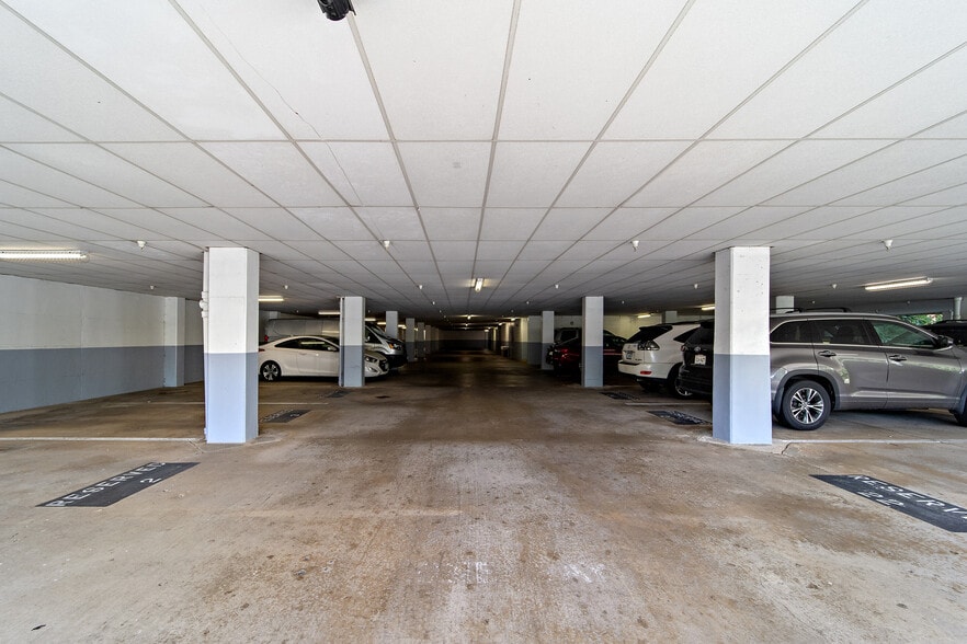 More Photos Of 7535 Little River Tpke, Annandale Office Residential For Sale