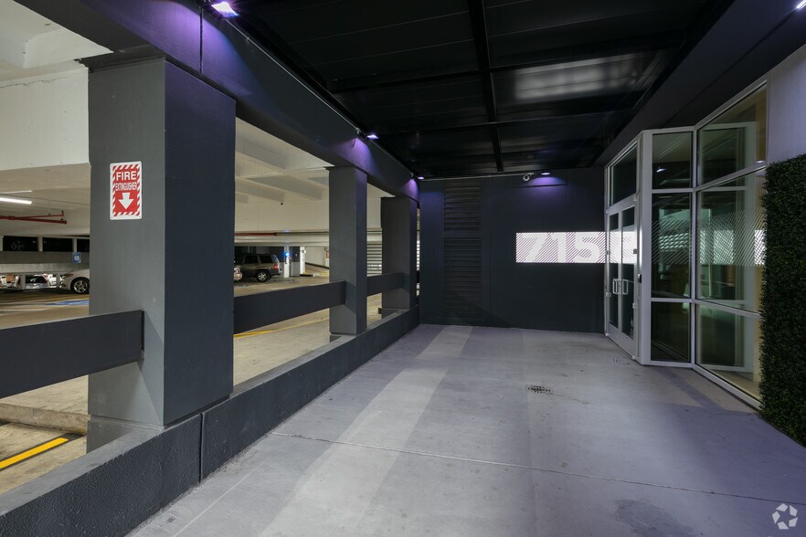 More Photos Of 715 Peachtree St NE, Atlanta Office For Lease