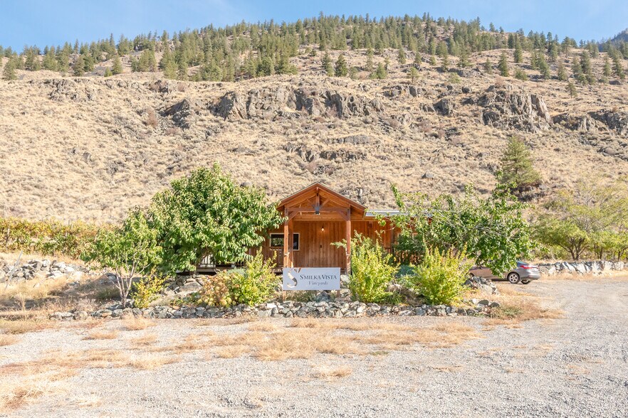 More Photos Of 1002 British Columbia 3, Cawston Winery Vineyard For Sale