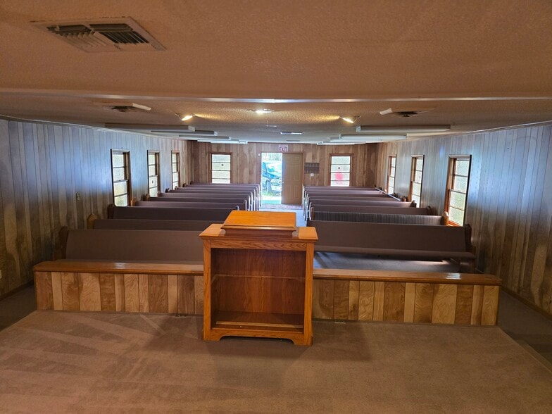 More Photos Of 130 Clay St, Hinesville Religious Facility For Sale