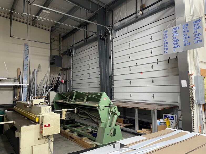 More Photos Of 28 Summer Ave, Waltham Flex For Sale