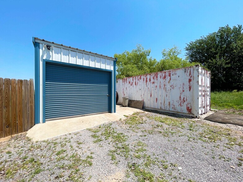 More Photos Of 25338 US Highway 270, Woodward Trailer Camper Park For Sale