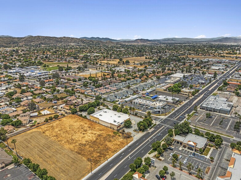 More Photos Of 42021 E Florida St, Hemet Drugstore For Sale