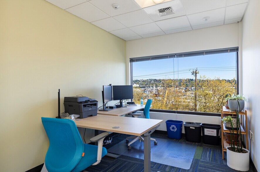 More Photos Of 4241 21st Ave W, Seattle Office For Sale