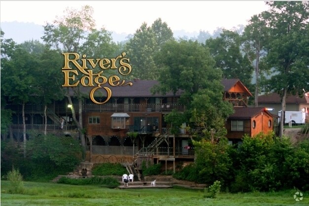 More Photos Of 16392 Tom Akers Rd, Eminence Hotel For Sale