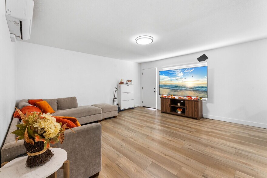 More Photos Of 441 Tremont St, Chula Vista Apartments For Sale