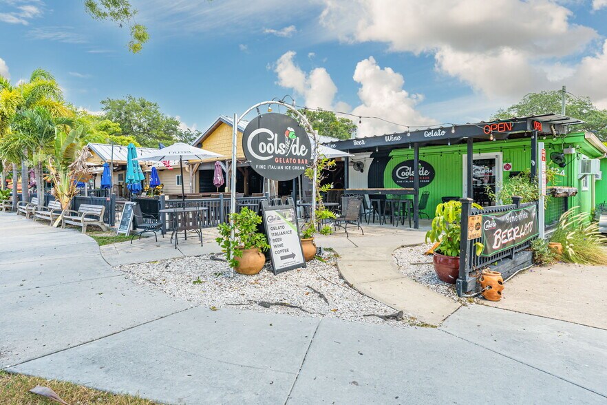 More Photos Of 925 Florida Ave, Palm Harbor Office Residential For Sale