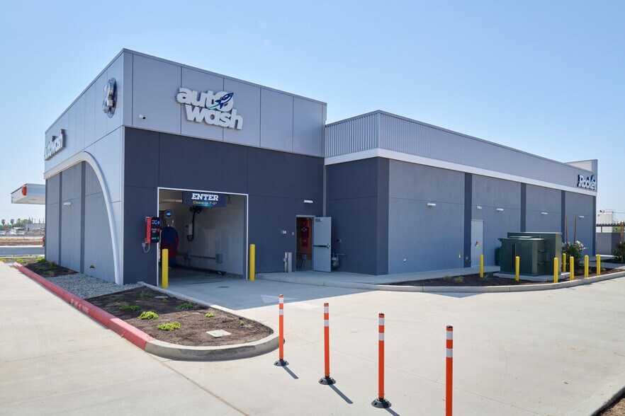 More Photos Of 6422 Betty Dr., Visalia Convenience Store For Sale