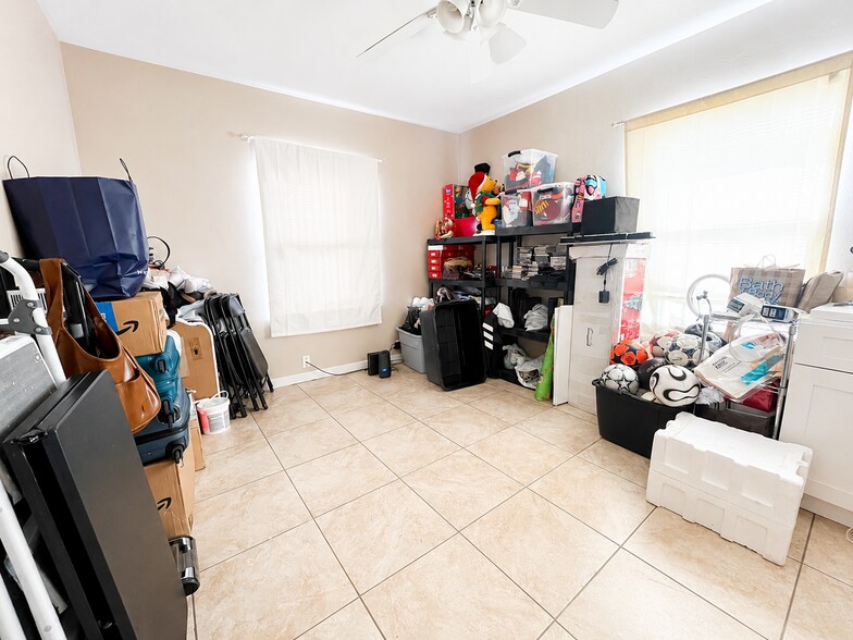 More Photos Of 1507 Pearl St, Bakersfield Apartments For Sale