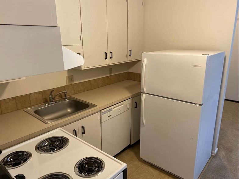More Photos Of 804 NE 2nd St, Corvallis Apartments For Sale