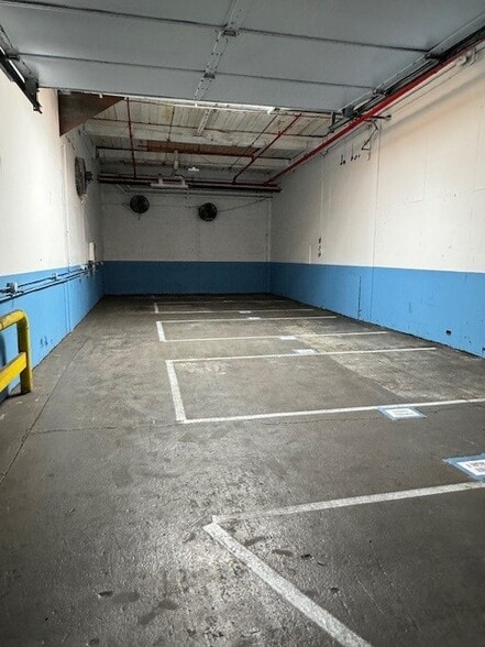 More Photos Of 95 Grand Ave, Pawtucket Manufacturing For Lease