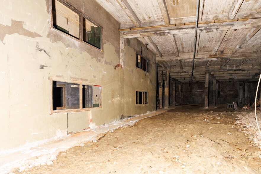 More Photos Of 417 S Hill St, Los Angeles Office For Sale