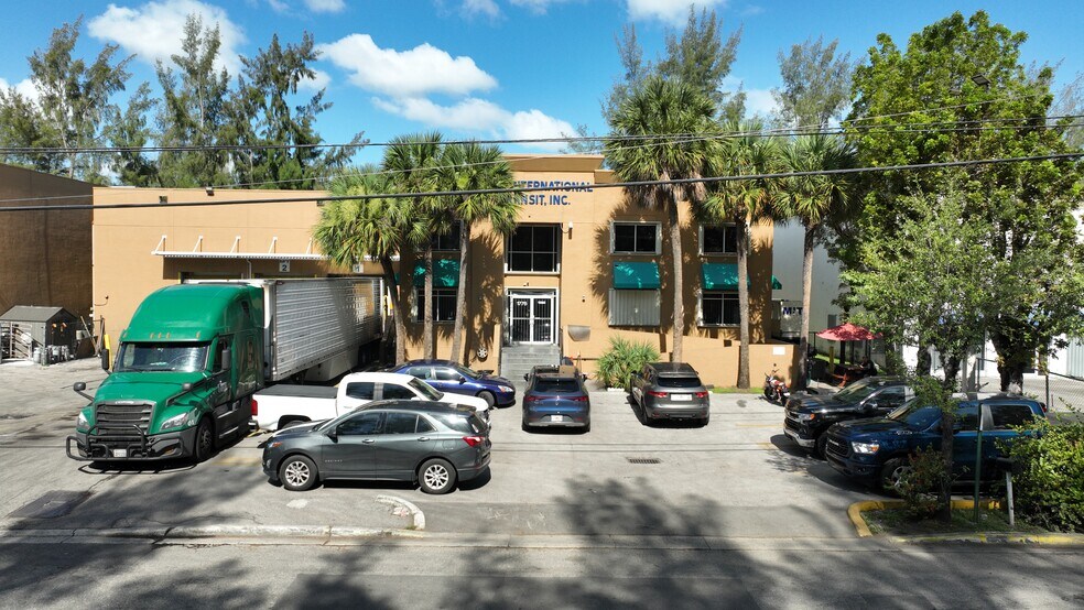 More Photos Of 1776 NW 95th Ave, Miami Warehouse For Sale