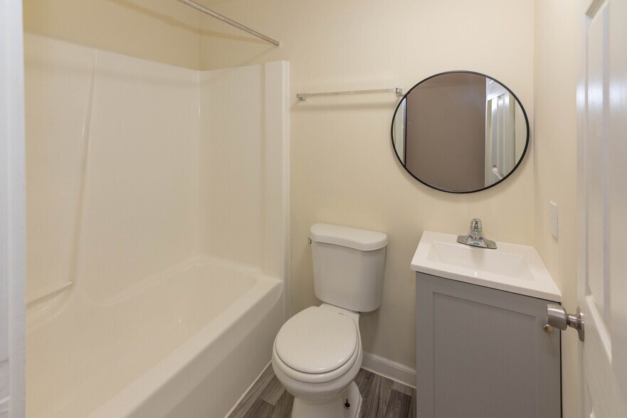 More Photos Of 2100-2102 Maryland Ave, Baltimore Apartments For Sale