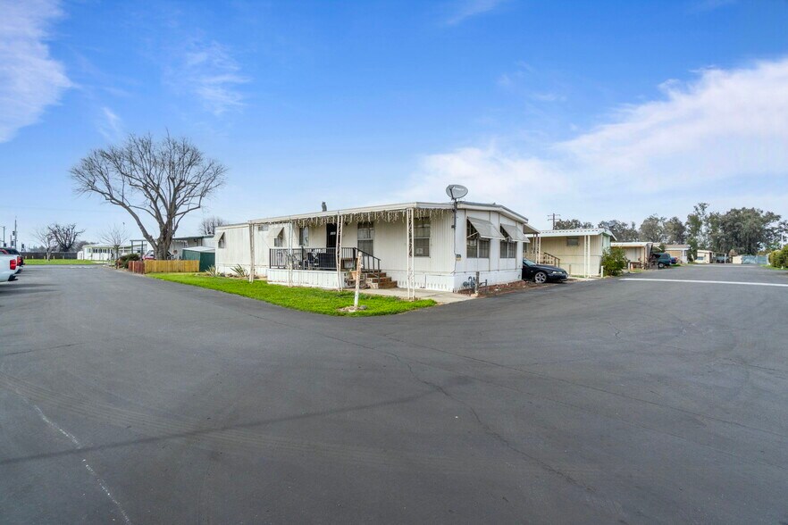 More Photos Of 10954 Hanford Armona Rd, Hanford Manufactured Housing Mobile Home Park For Sale