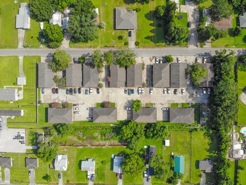 More Photos Of 41063 Cannon Rd, Gonzales Apartments For Sale