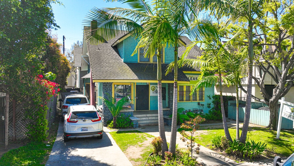 Primary Photo Of 1236-1238 W 30th St, Los Angeles Apartments For Sale