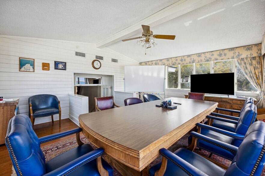 More Photos Of 501 N 3rd St, Fernandina Beach Office For Sale