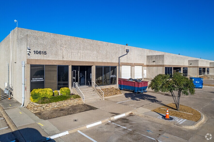 More Photos Of 10525-10625 Newkirk St, Dallas Unknown For Lease