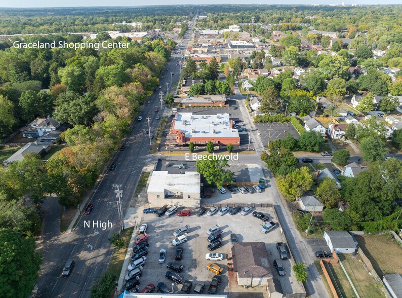 More Photos Of 4760-4764 N High St, Columbus Storefront Retail Residential For Sale