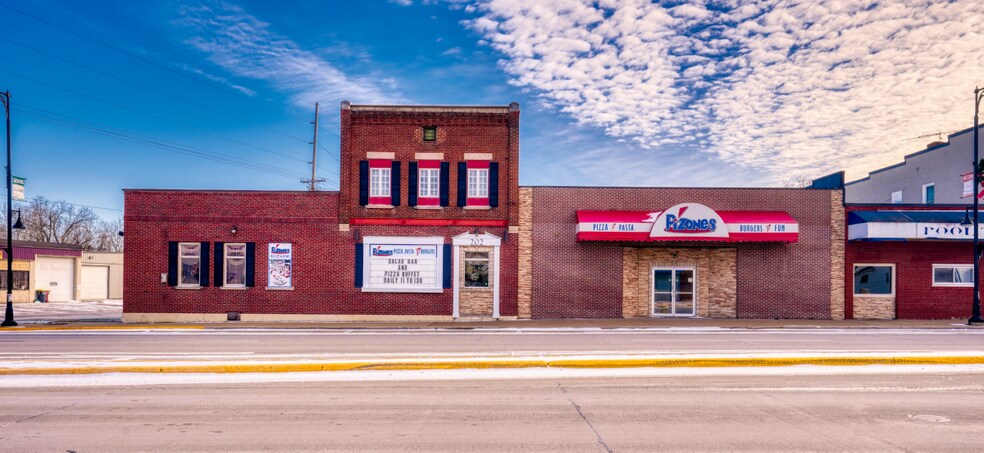 More Photos Of 210 Superior Ave, Tomah Bowling Alley For Sale
