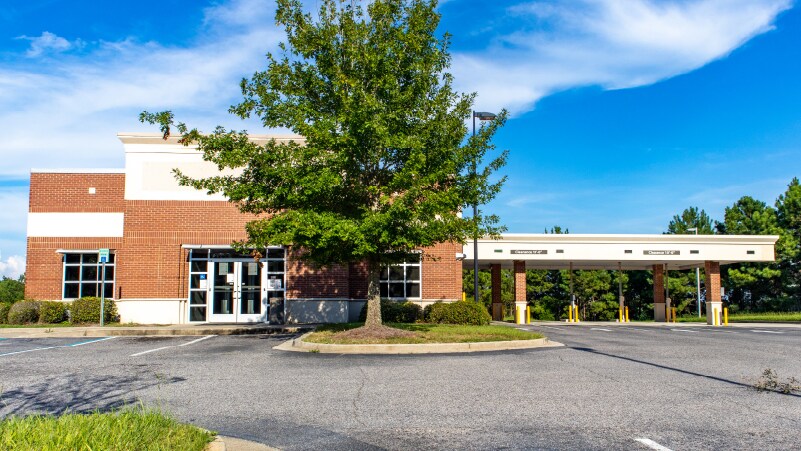 More Photos Of 10000 Town Center Ave, Spanish Fort Bank For Lease